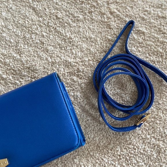 Clutch/mini crossbody bag - Picture 8 of 8